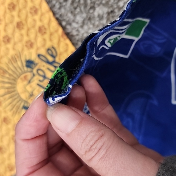 Dog Bandana Set - Seattle Seahawks & GoodLife Brewing Bend Oregon - Picture 6 of 8